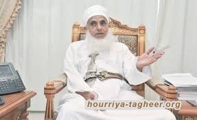 مفتي عُمان يهاجم الدول العربية التي تمد إسرائيل بحاجاتها عبر الجسر البري