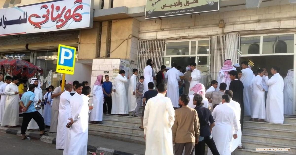 موجة استياء واسعة من تدابير التقشف المشددة وتحذيرات من ثورة جياع