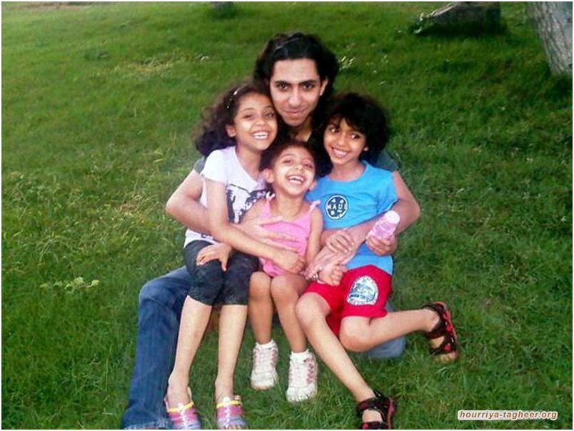 رائف بدوي يبدأ إضرابا عن الطعام احتجاجا على ظروف احتجازه