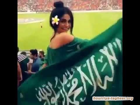 فرقة للرقص الشعبي بمشاركة نسائية تزامناً مع موسم الحج