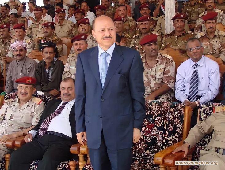 حكومة الرياض اليمنية تغرق في وحل الفساد