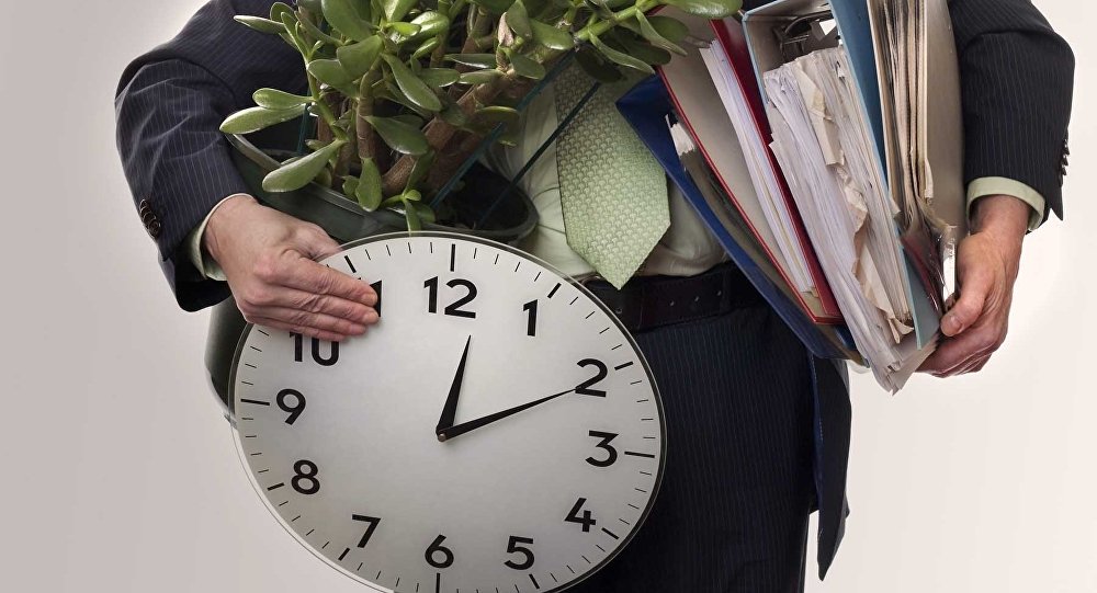 قرار يمنع المنشآت السعودية من فصل جماعي للموظفين