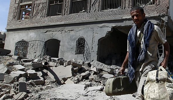 غارات جوية على مدينة الربوعة بعسير ومقتل جنود سعوديين بجيزان