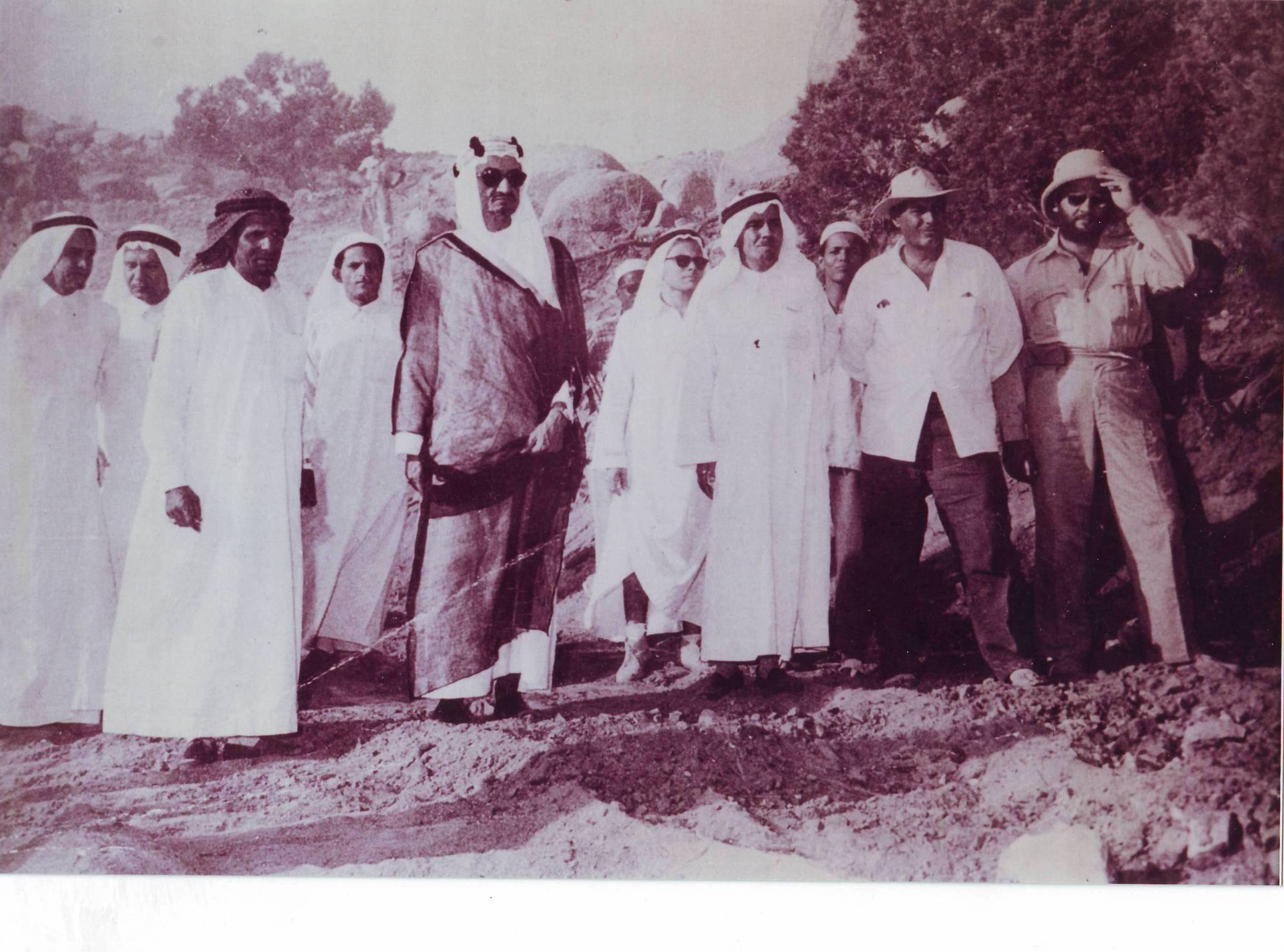 تأبين الملوك