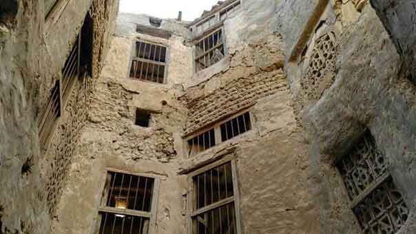 ملف مسورة العوامية.. خلفيات ثأرية والهدف مسح الذاكرة والتاريخ