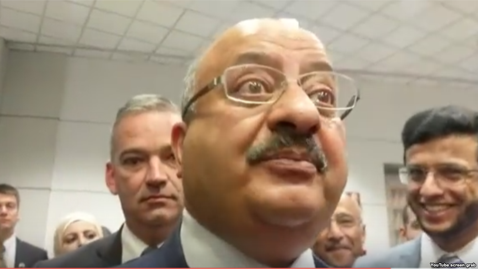 سفير السعودية في واشنطن يشبه حرب اليمن بـ\'ضرب الزوجة\'