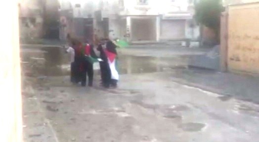 العوامية: المدرعات تهاجم “حي المسوّرة” بسبب إحياء يوم القدس