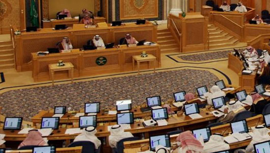لجنة بالشورى تتهم «العمل» بزيادة البطالة في السعودية