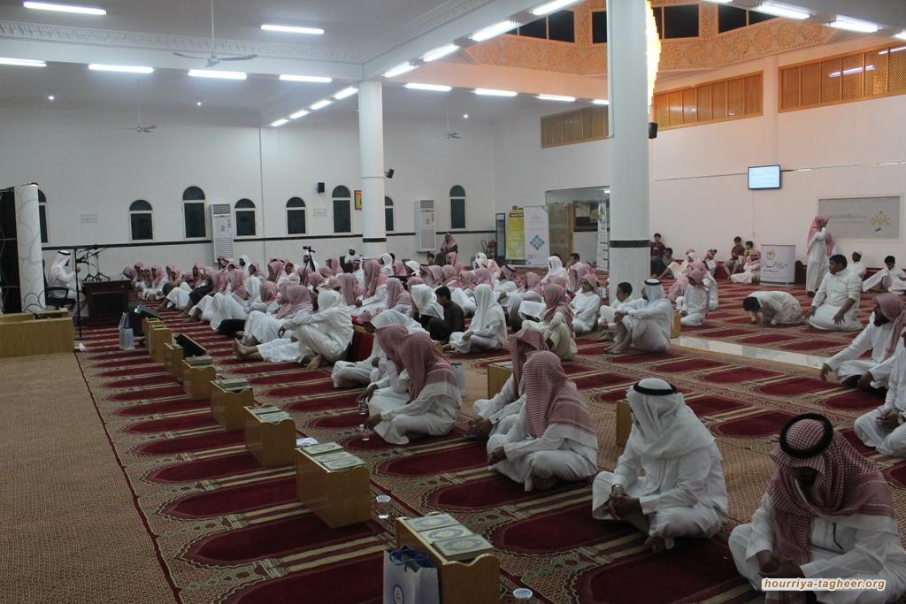 هواتف المصلّين تعلن ولادة المقاومة الرقمية