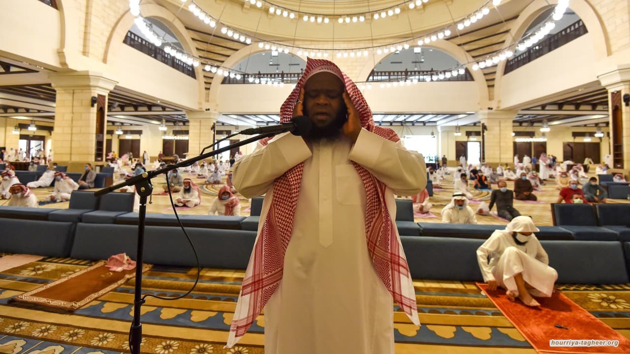 منابر الجمعة تتحول إلى منصات دعاية لآل سعود
