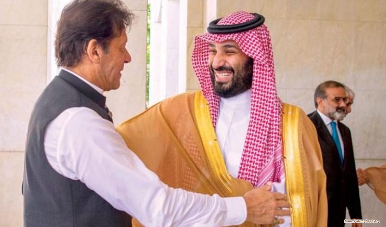 عمران خان: ابن سلمان طلب مني التوسط في الأزمة مع إيران