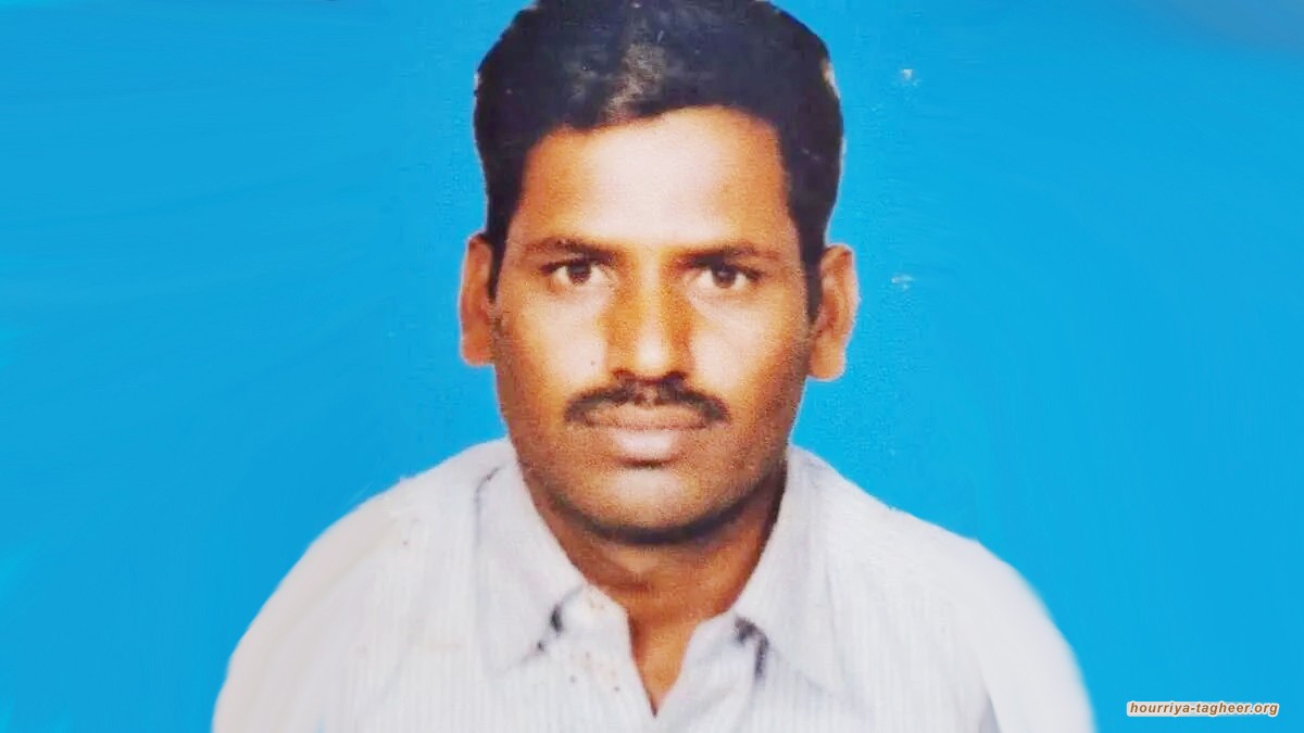 عامل هندي عالق في السعودية بعد اتهامه بالسرقة