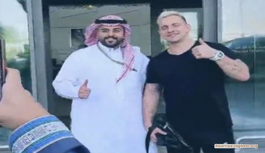 ممثل أفلام أباحية يكشف عن حقيقة رؤية إبن سلمان للسعودية
