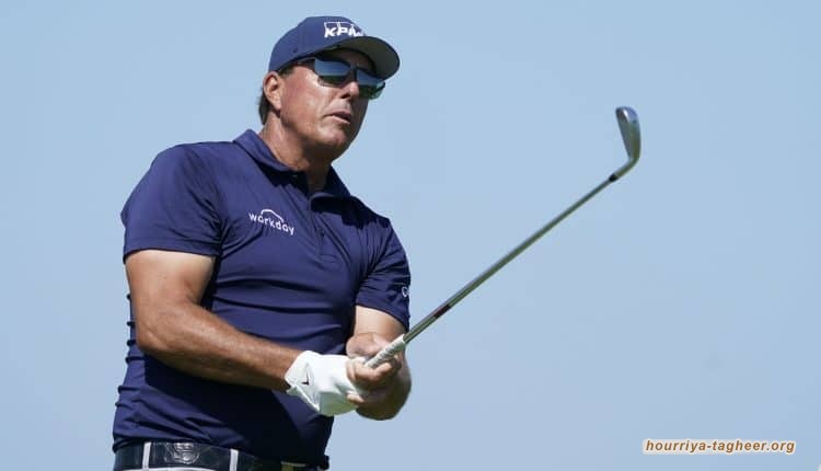 لاعب غولف محترف ينعت السعوديين بأولاد العاهرات