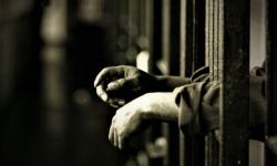 شهادات صادمة من داخل سجون ال سعود