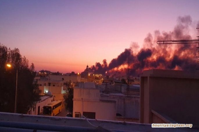 انخفاض اسعار النفط يكشف إفراغ السعودية للمخزون مع إغلاق أهم مصافي وموانئ تصديره.