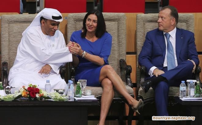 آل زايد الغارقين في أحضان الصهاينة