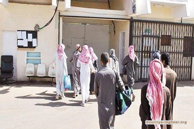 كيف تستخدم السلطات السعودية الابتزاز في سياستها القمعية