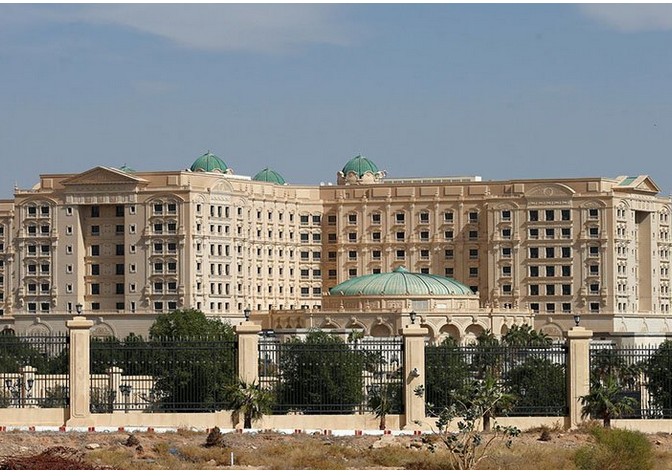 النائب العام السعودي يكشف عن صفقة محتجزي الريتز