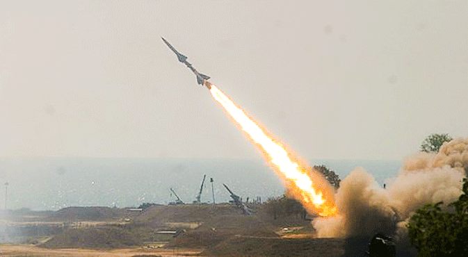 اليمن: القوّة الصاروخية تستهدف قاعدة خميس مشيط بصاروخ بالستي