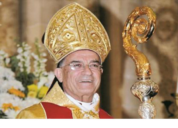 السعودية تلجأ إلى "دبلوماسية الكنائس" لتبييض ملفات حرياتها