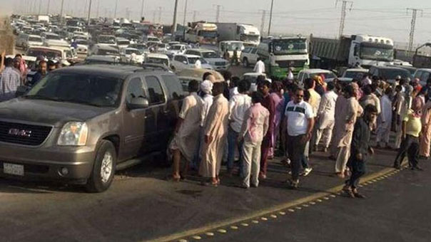 الأمن السعودي ينهي تجمهرًا لعمال ’بن لادن’ في مكة