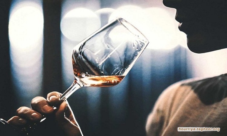 السلطات السعودية تتجه إلى إعلان إلغاء الحظر القانوني المفروض على الكحول